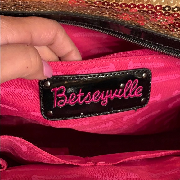 Betseyville (Betsy Johnson) handbag - Picture 2 of 4